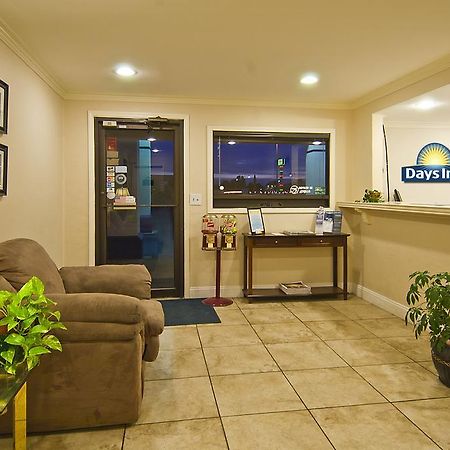 Days Inn 诺曼 外观 照片